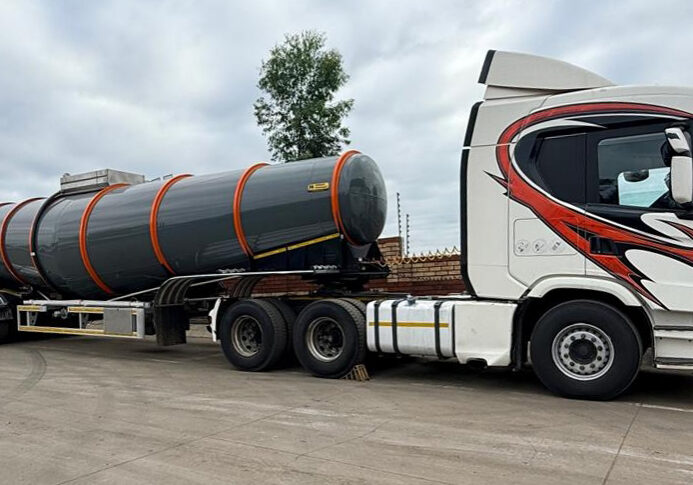 32 Ton Tanker